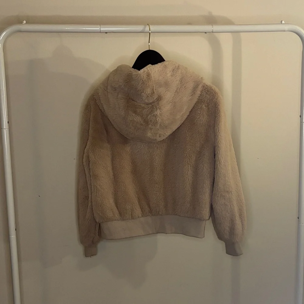 Beach Riot Cream Teddy Jacket - Picture 4 of 4